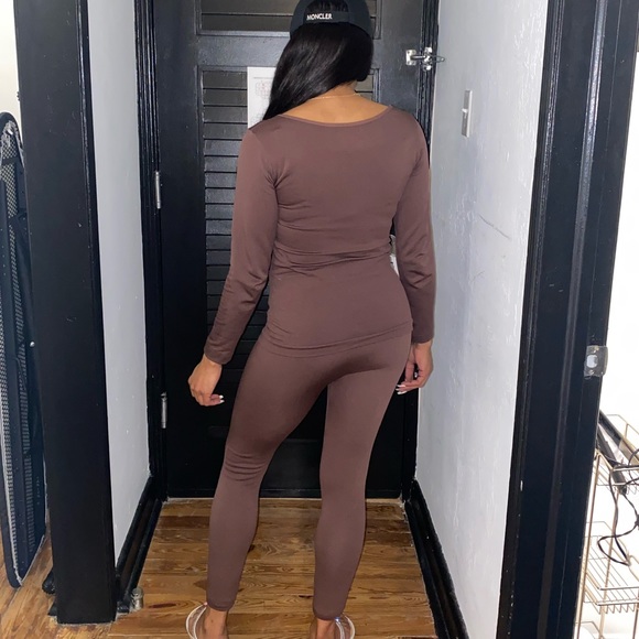 Stylish 2pc Set - Picture 6 of 7